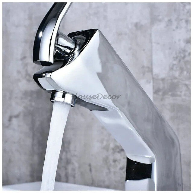 Brass bath shower mixer tap single lever control detail view