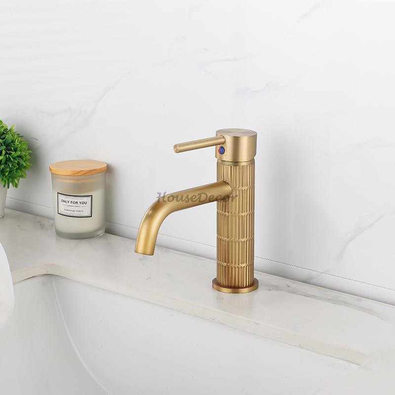 Modern Brass bath shower mixer tap single lever control detail view