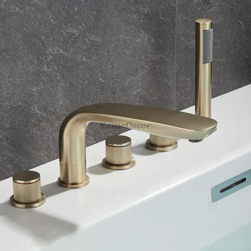 Modern bath shower mixer tap pull out spray detail view